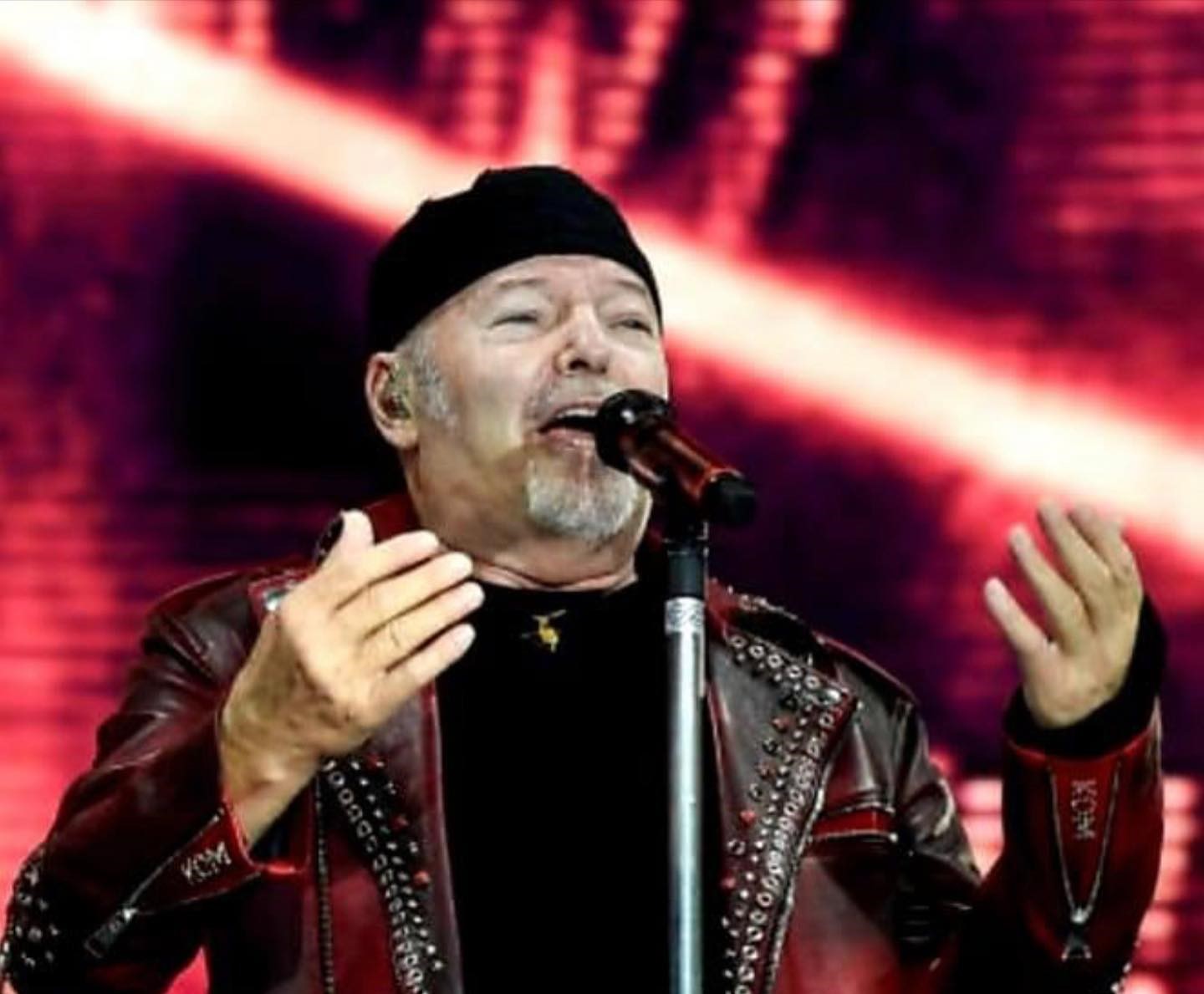 Vasco Rossi in concerto a Palermo: fan pronti alla corsa ai biglietti