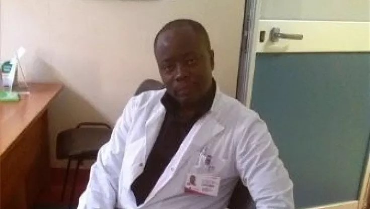 Varese, pazienti rifiutano medico africano: “Me ne vado”