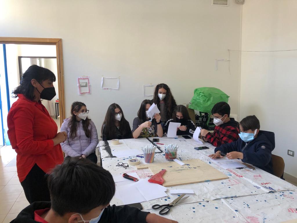 Furto di tutte le attrezzature delle Officine Zen alla scuola Leonardo Sciascia