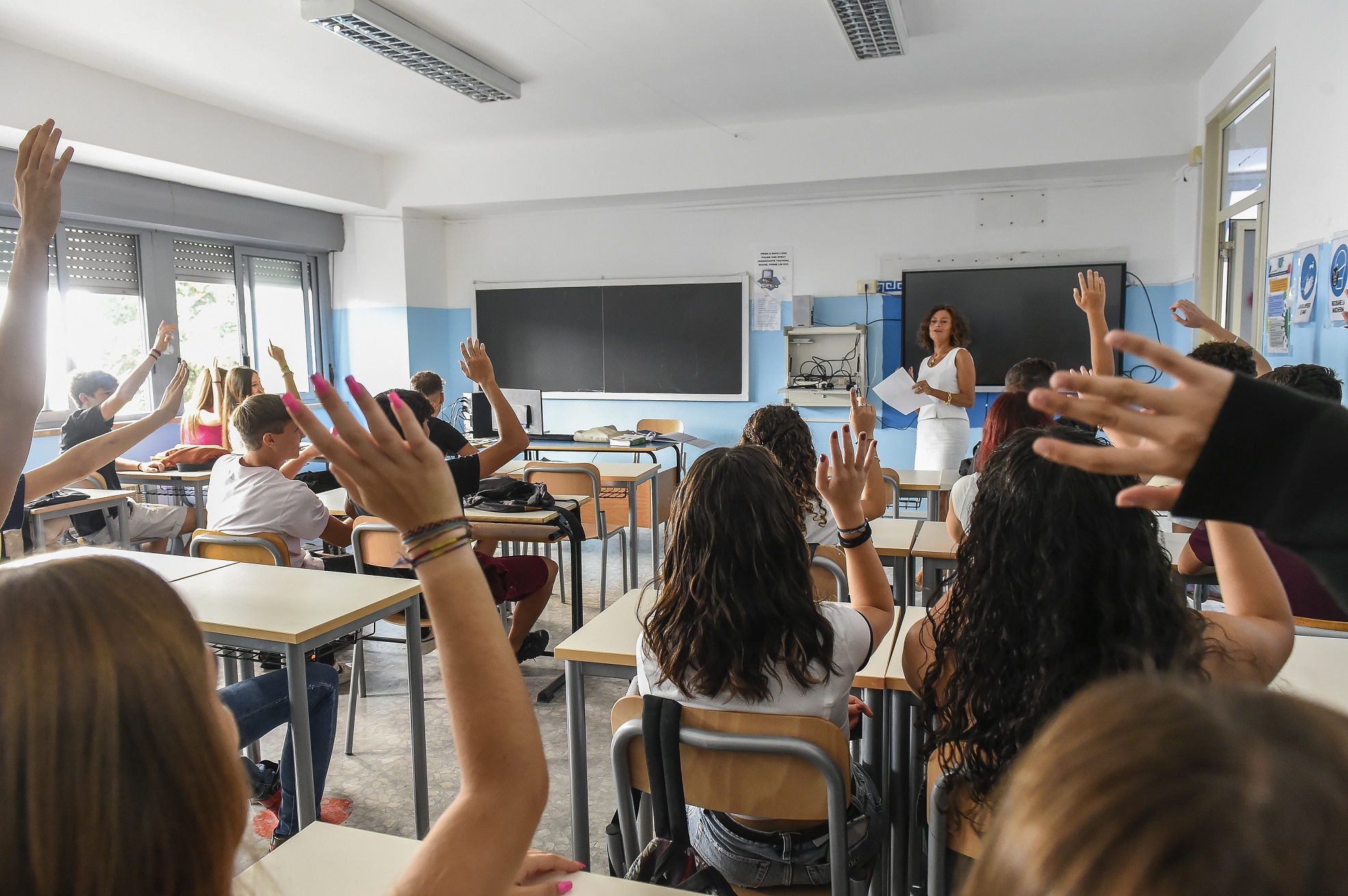 900 alunni per scuola, Istruzione senza qualità