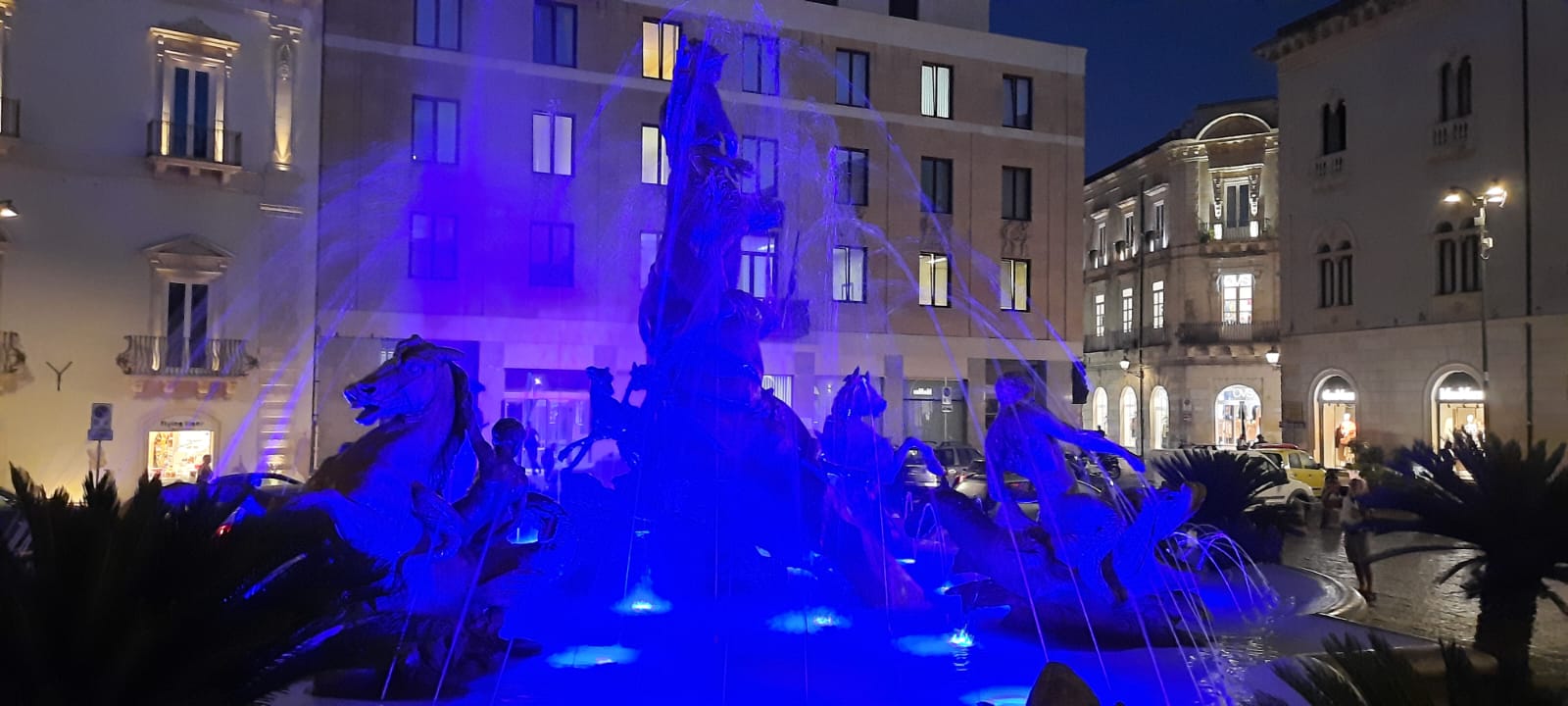 Siracusa, la fontana di Diana si rifà il look: le foto