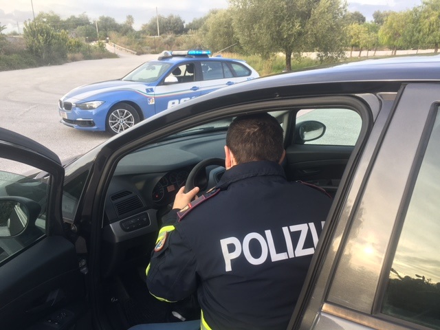 Veicoli rubati per essere reimmatricolati, scoperto l’illecito a Siracusa