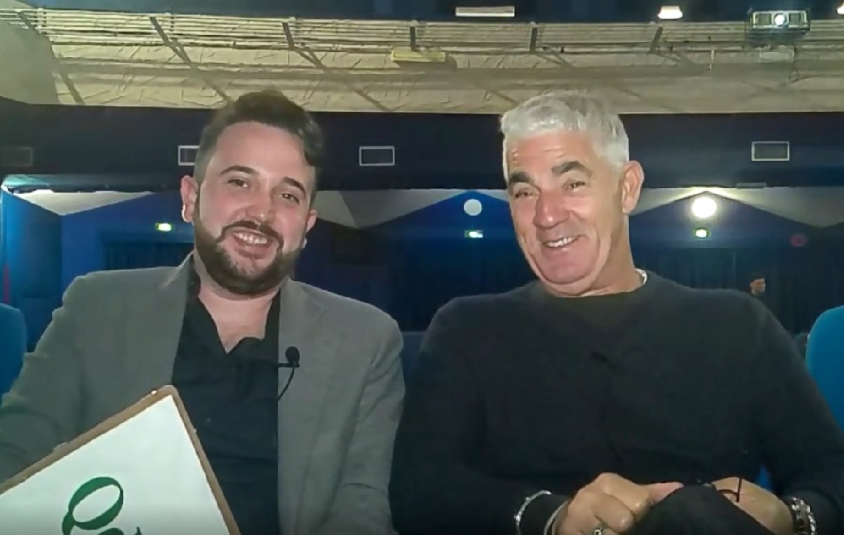 Tra ricordi e progetti futuri, Biagio Izzo si racconta: “Questo mestiere lo devi amare”