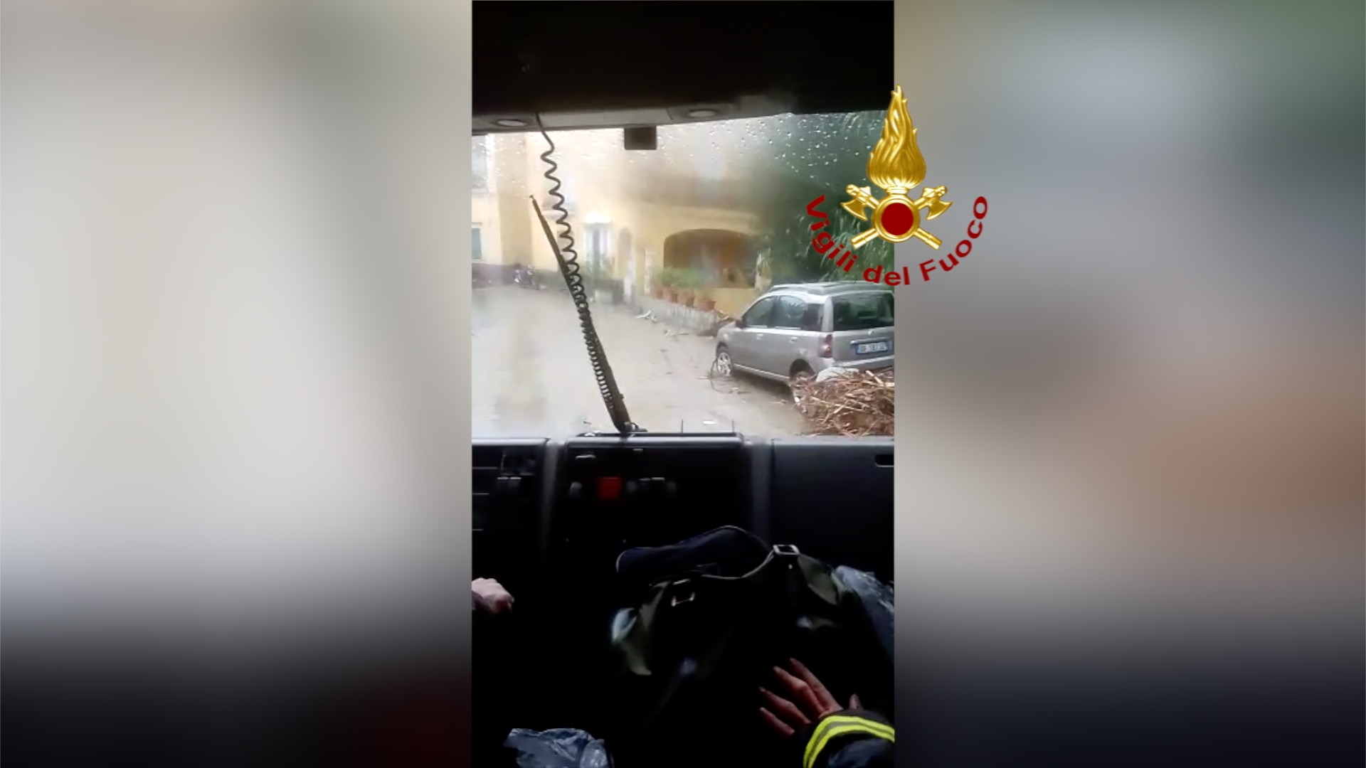 Ischia, 7 vittime accertate (anche un neonato) e continuano i soccorsi – FOTO e VIDEO