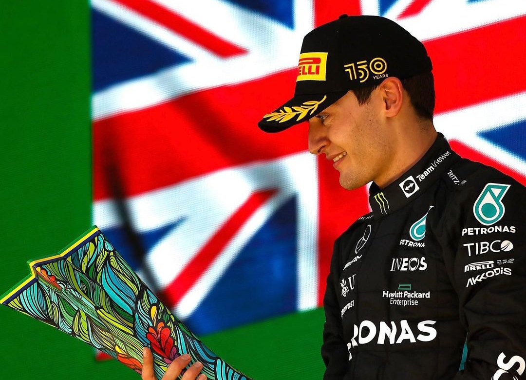 F1, Russell domina in Brasile: 2°Hamilton, 3°Sainz