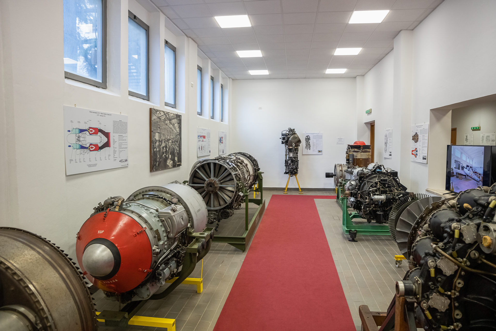 Restaurati 22 motori dell’aeronautica: esposti al Museo dell’università di Palermo