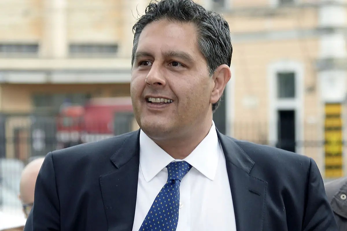 *Migranti, Presidente Regione Liguria: “Francia che fa la morale? C’è un limite a tutto”