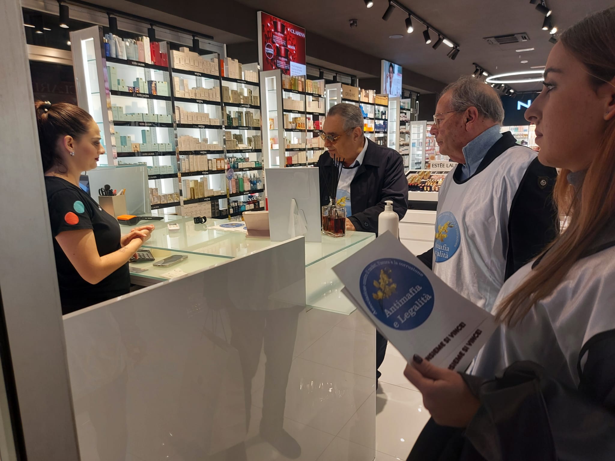 Catania, Passeggiata della Legalità: associazione antimafia incontra operatori economici