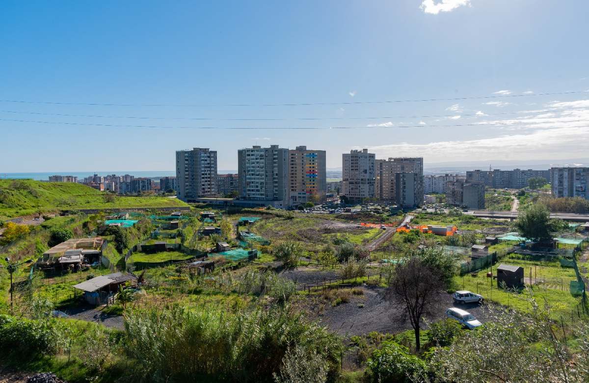 Periferie, l’allarme della Cisl: “Ostaggi della povertà sociale”