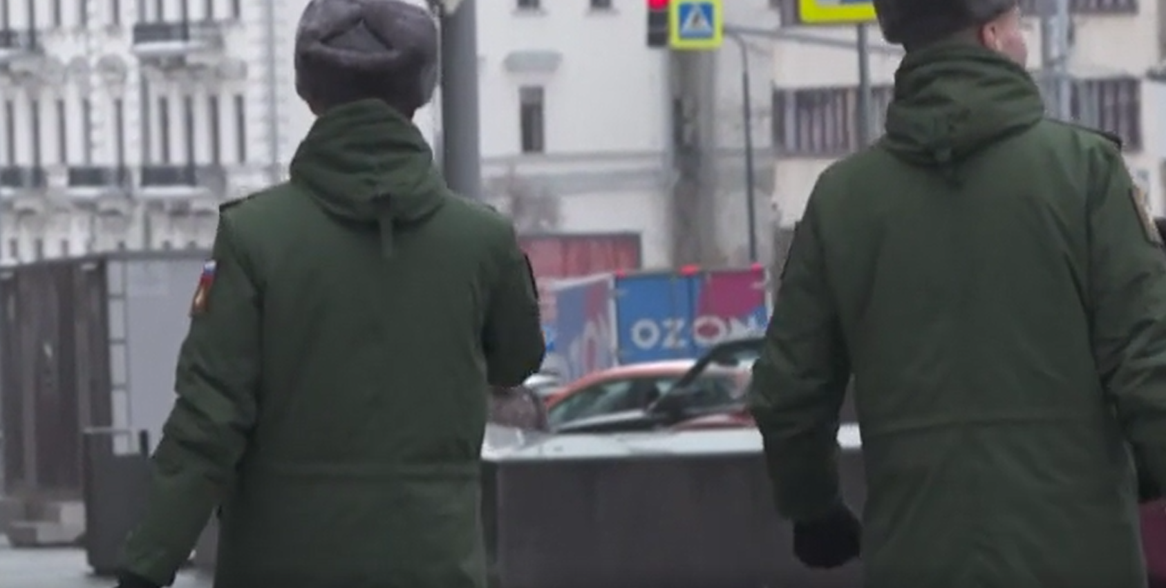 Soldati russi in guerra, madri e moglie sfidano Putin e avviano la protesta