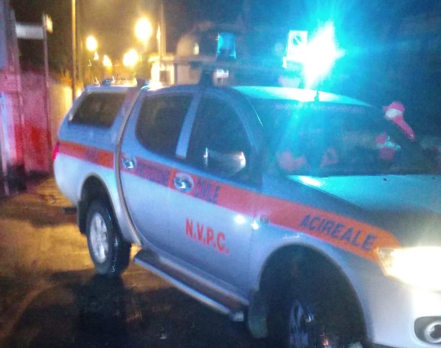 Mareggiate e maltempo, il giorno dopo sul litorale Acese – FOTO