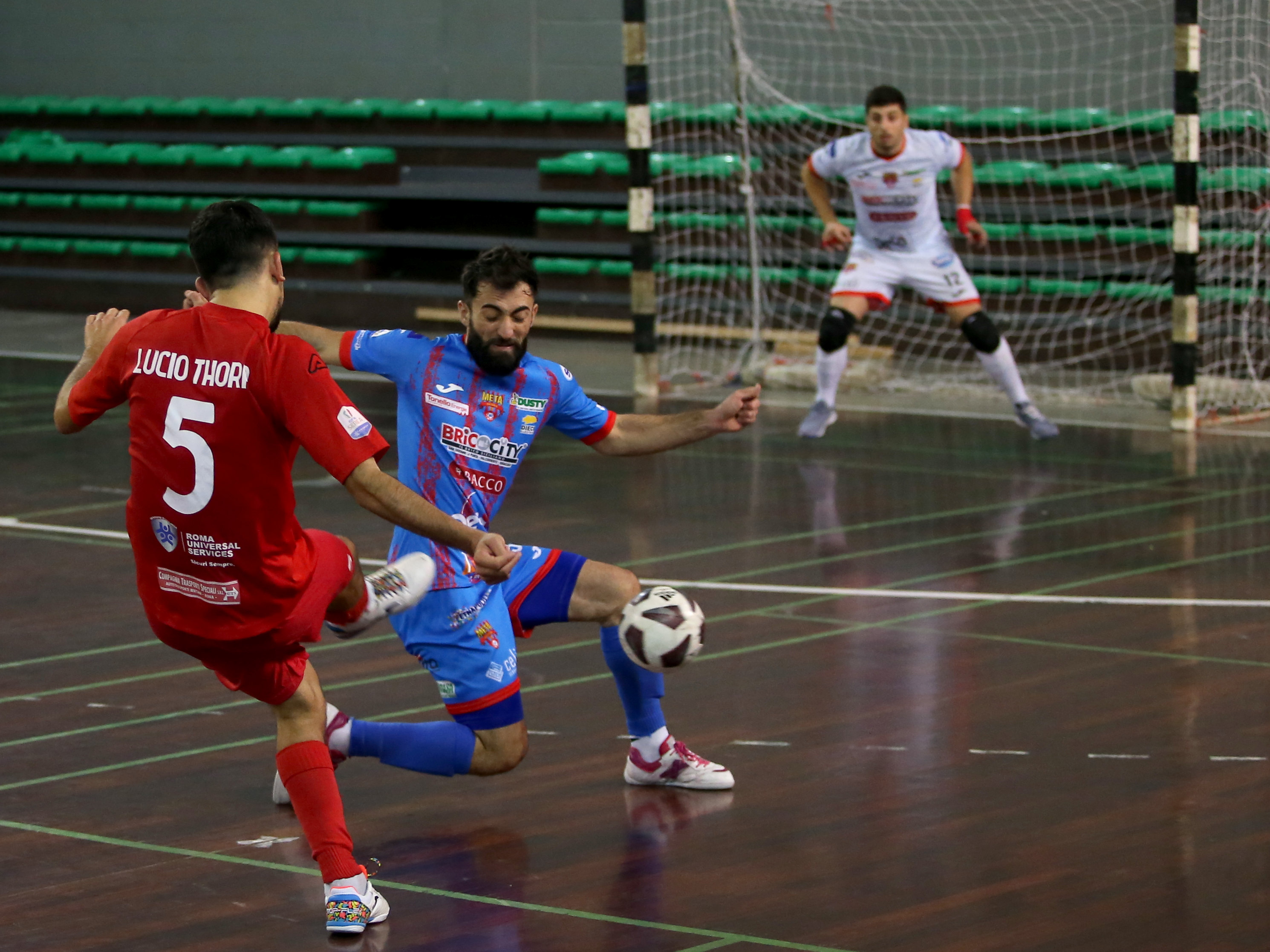 Calcio a 5, Meta Catania Bricocity-Ciampino 4-3: le immagini del match