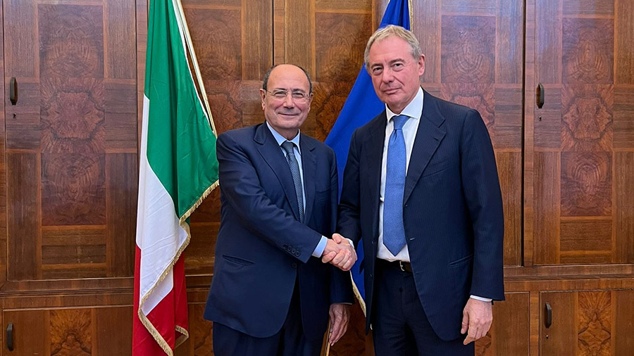 Almaviva ed ex Fiat, Schifani e Tamajo domani incontrano Urso