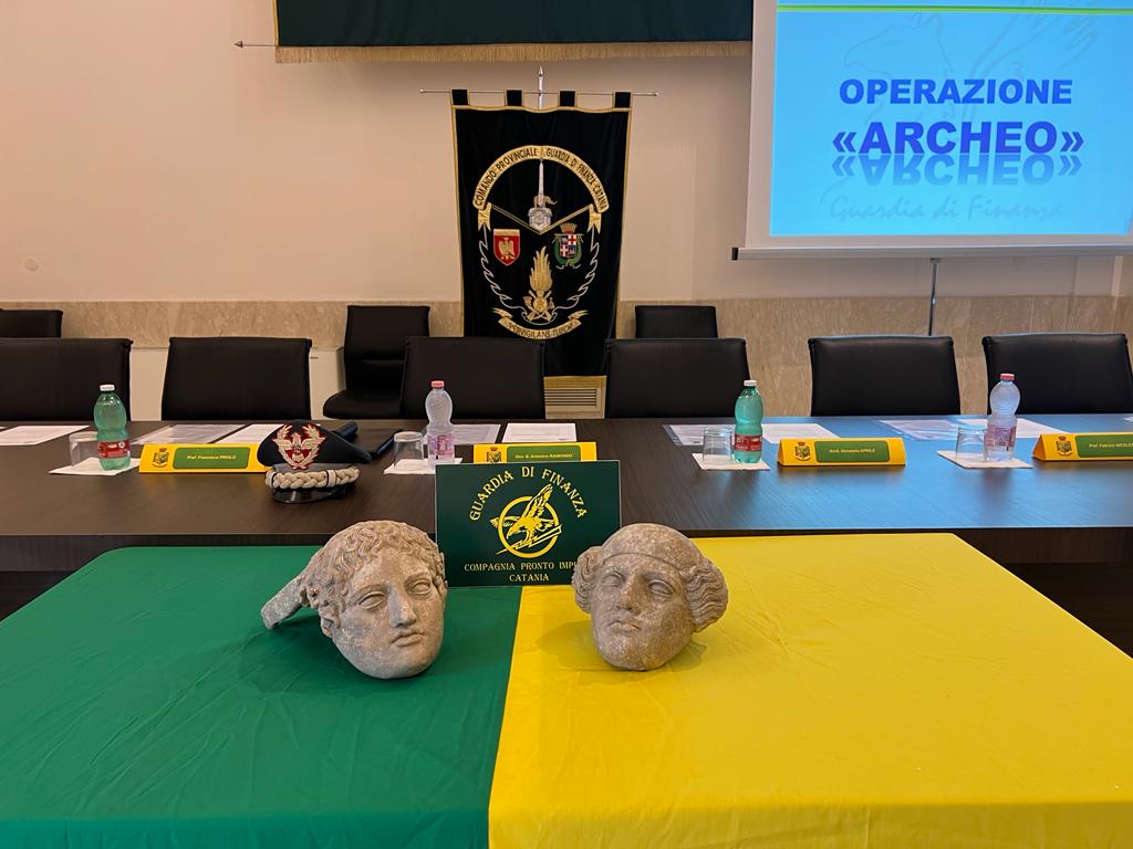 Teste di terracotta ritrovate nel Catanese, il Tenente colonnello Pacetto al QdS: “Ecco come le abbiamo recuperate” – VIDEO