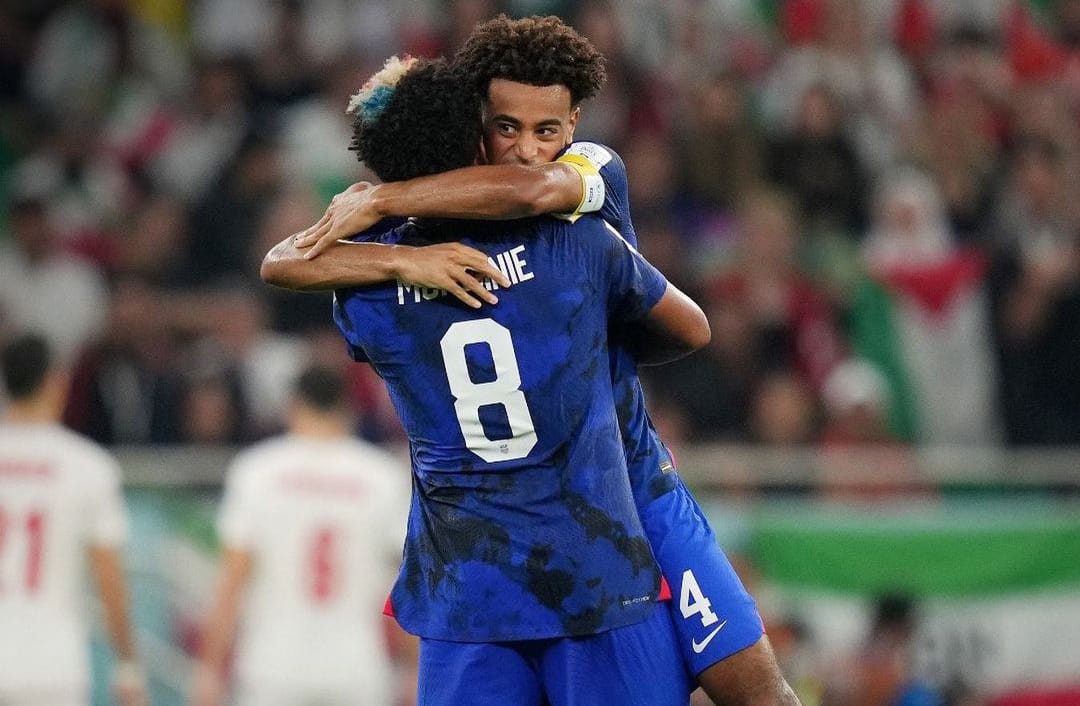 Qatar 2022, Inghilterra e USA agli ottavi di finale: k.o. Iran e Galles