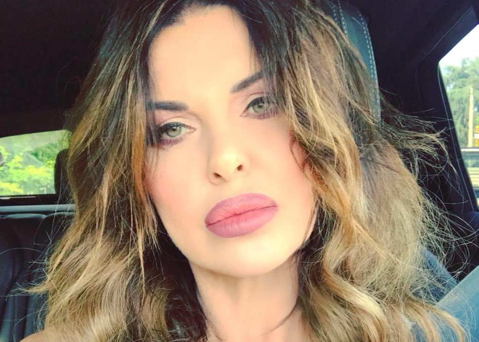 Alba Parietti: “Il mio desiderio? Essere una vecchia trans sul grande schermo”