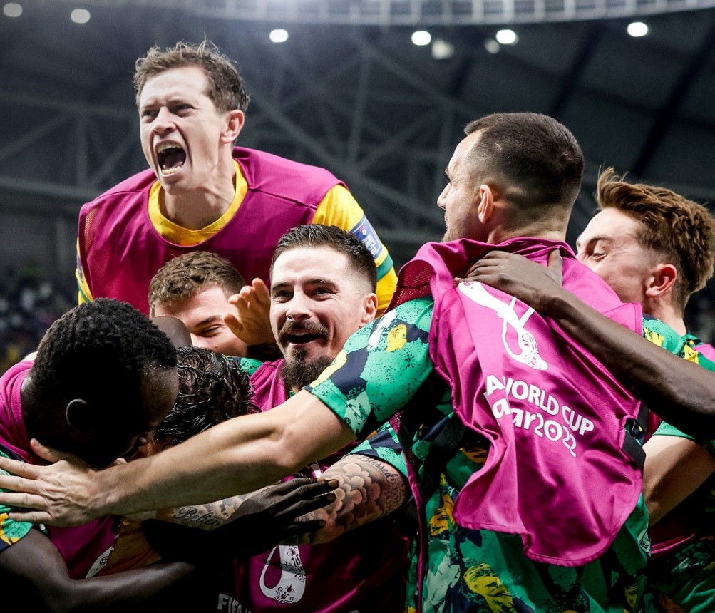 Qatar 2022, Australia a ottavi: Danimarca fuori battuta 1-0