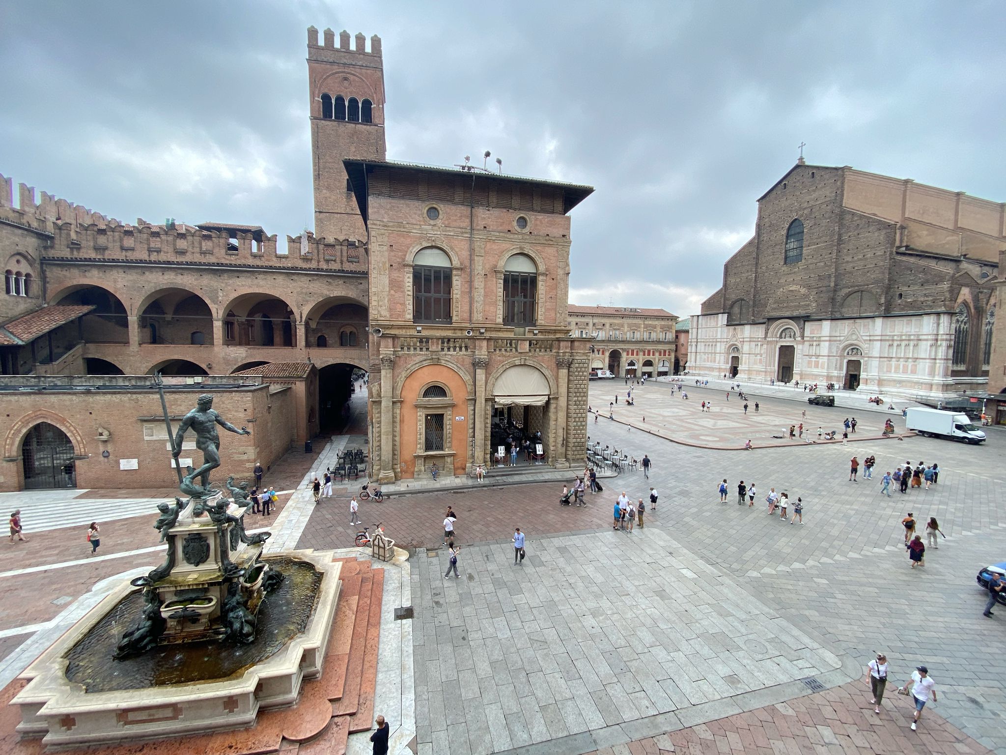 Sicurezza stradale, Bologna prima città d’Italia a introdurre il limite di 30km/h