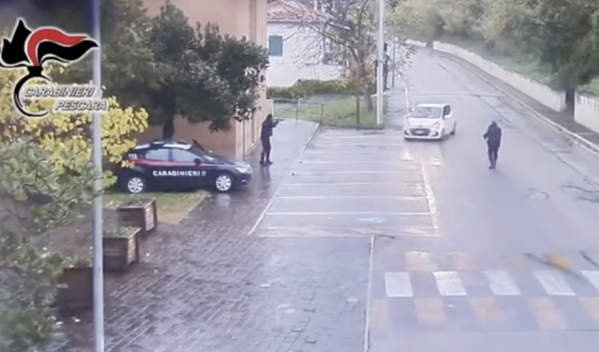 Sorpresa prima della rapina: all’ufficio postale i banditi trovano i carabinieri