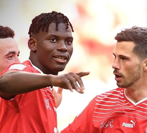 Mondiali Qatar, Svizzera di misura sul Camerun: decide gol Embolo