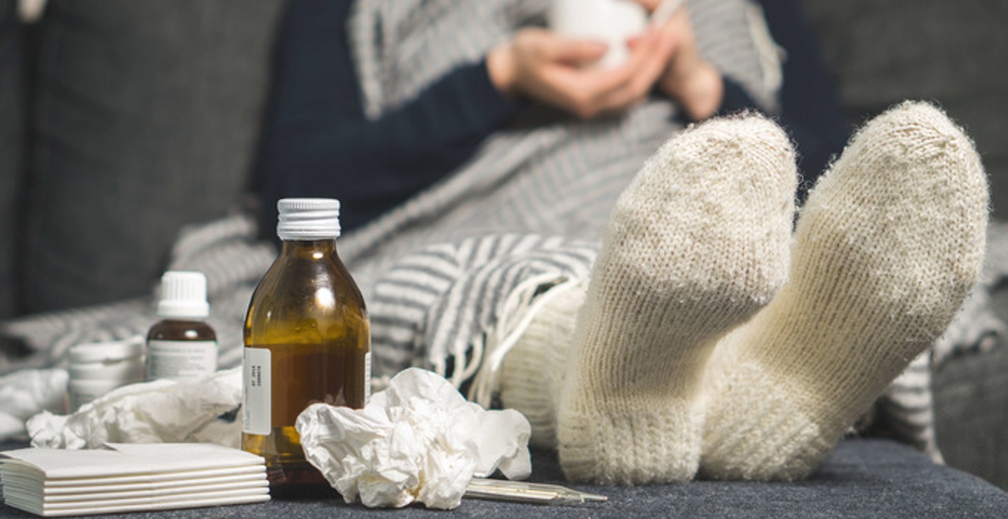 Influenza, dal nurofen al paracetamolo: scarseggiano i medicinali nelle farmacie