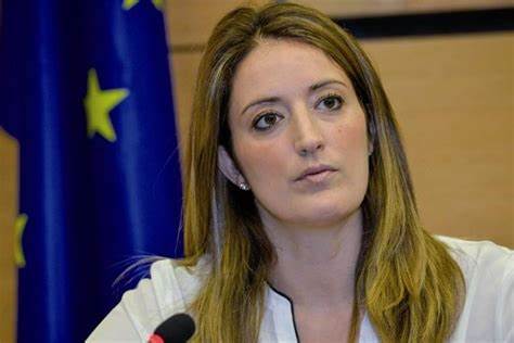 Ischia, Metsola: “Parlamento europeo al fianco degli abitanti”