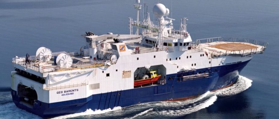 A Catania tre migranti si gettano in mare dalla Geo Barents