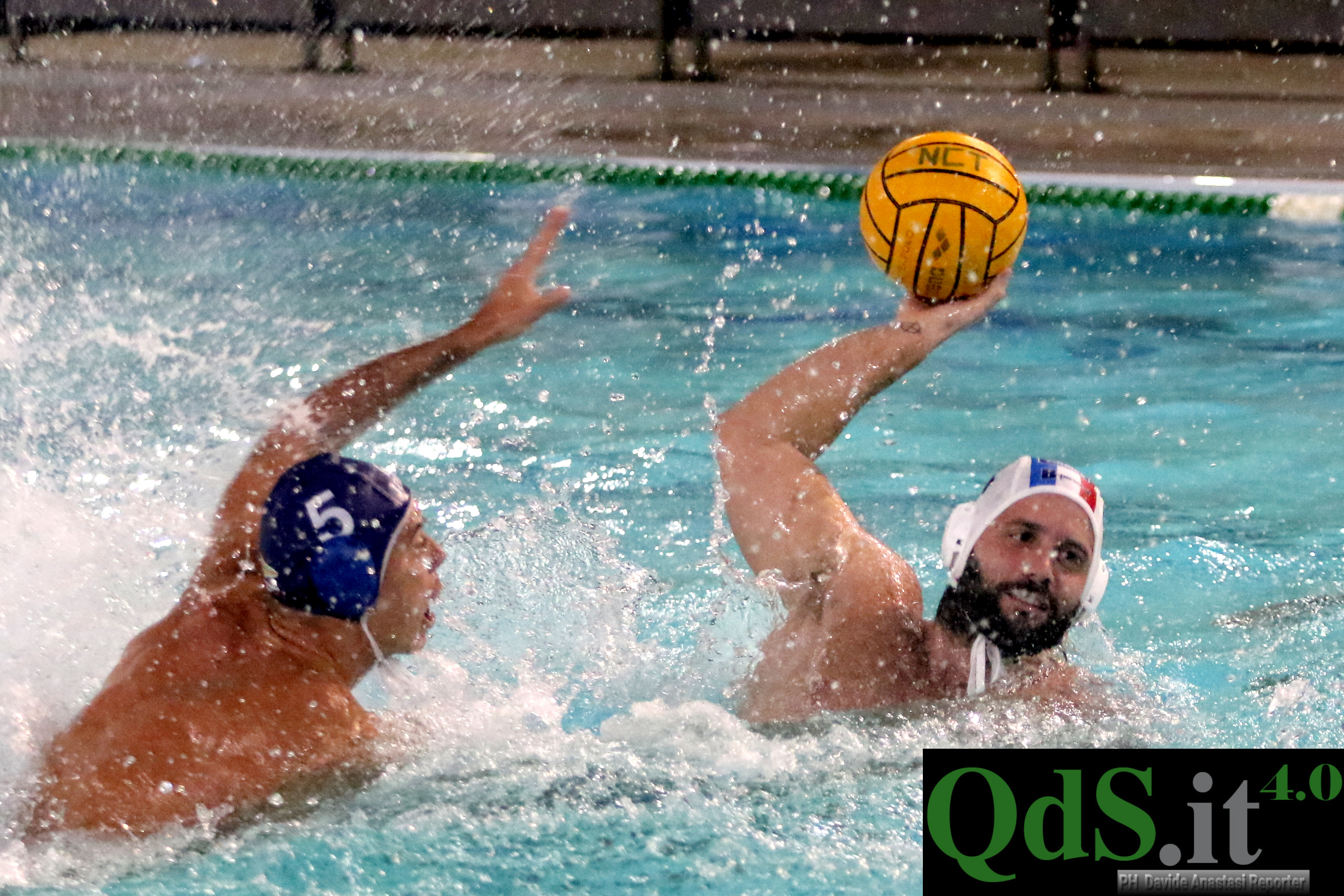 Pallanuoto, prima vittoria della Nuoto Catania contro il Posillipo (11-7)