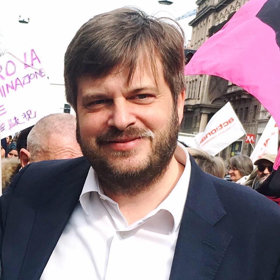 Regionali Lombardia, centrosinistra sceglie Majorino: “Possiamo battere Fontana”