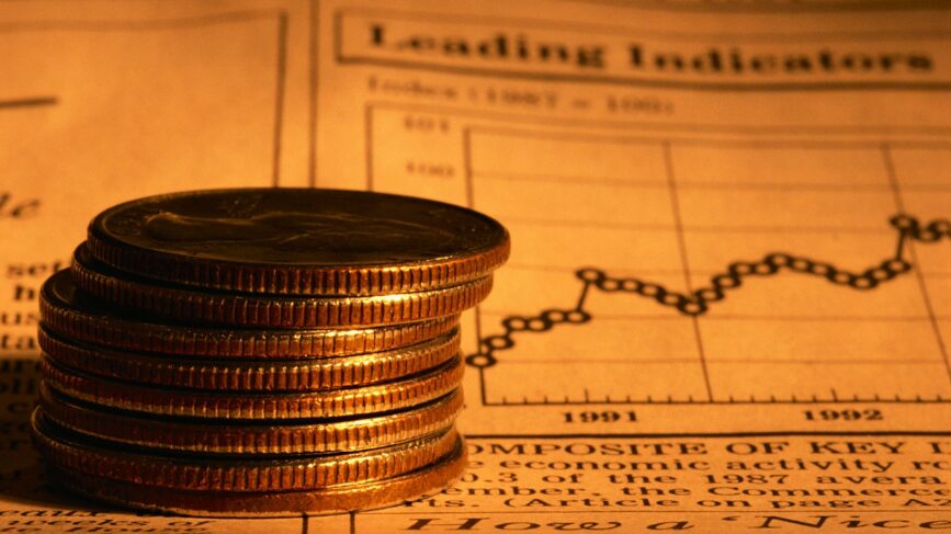 Produzione in calo e consumatori sempre meno fiduciosi: recessione sempre più vicina