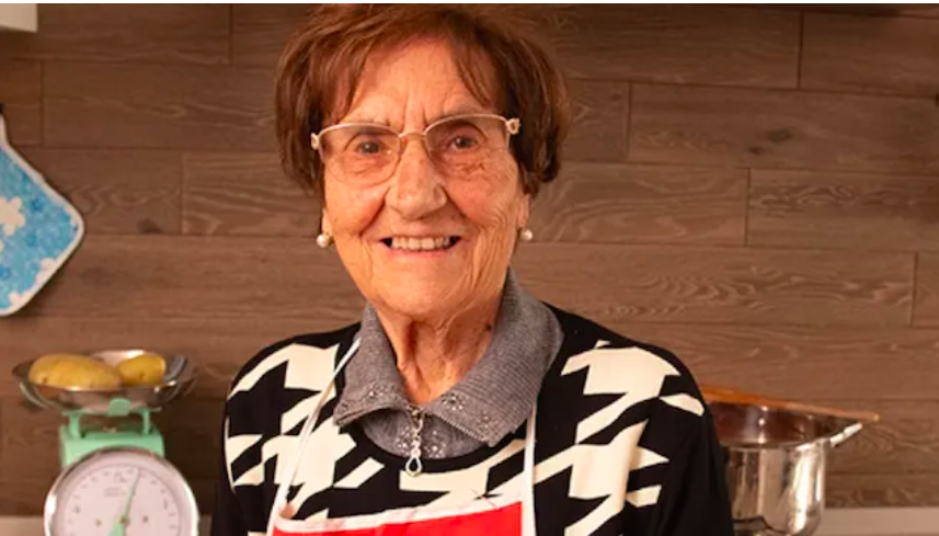 Addio Nonna Rosetta, la star di Casa Surace: aveva 89 anni