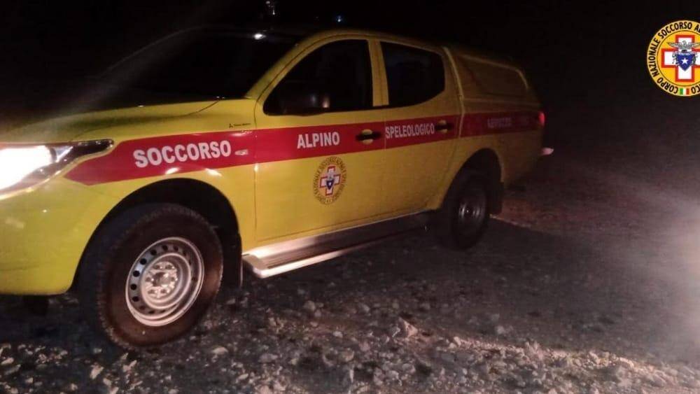 Paura sul monte Cofano, escursionista precipita da parete rocciosa: salvata dal Soccorso Alpino