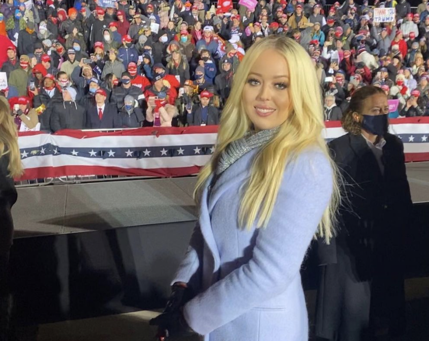 Nicole rovina il matrimonio di Tiffany Trump, il terzo incomodo per la figlia di Donald è l’uragano Nicole rovina il matrimonio di Tiffany Trump, il terzo incomodo per la figlia di Donald è l’uragano