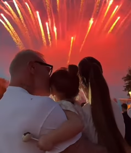 Gianluca Vacchi e Sharon Fonseca festeggiano i due anni della figlia Blu Jerusalema