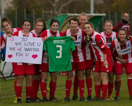 Calciatrici del Vicenza raccolgono fondi per l’ex compagna che verrà operata per un tumore