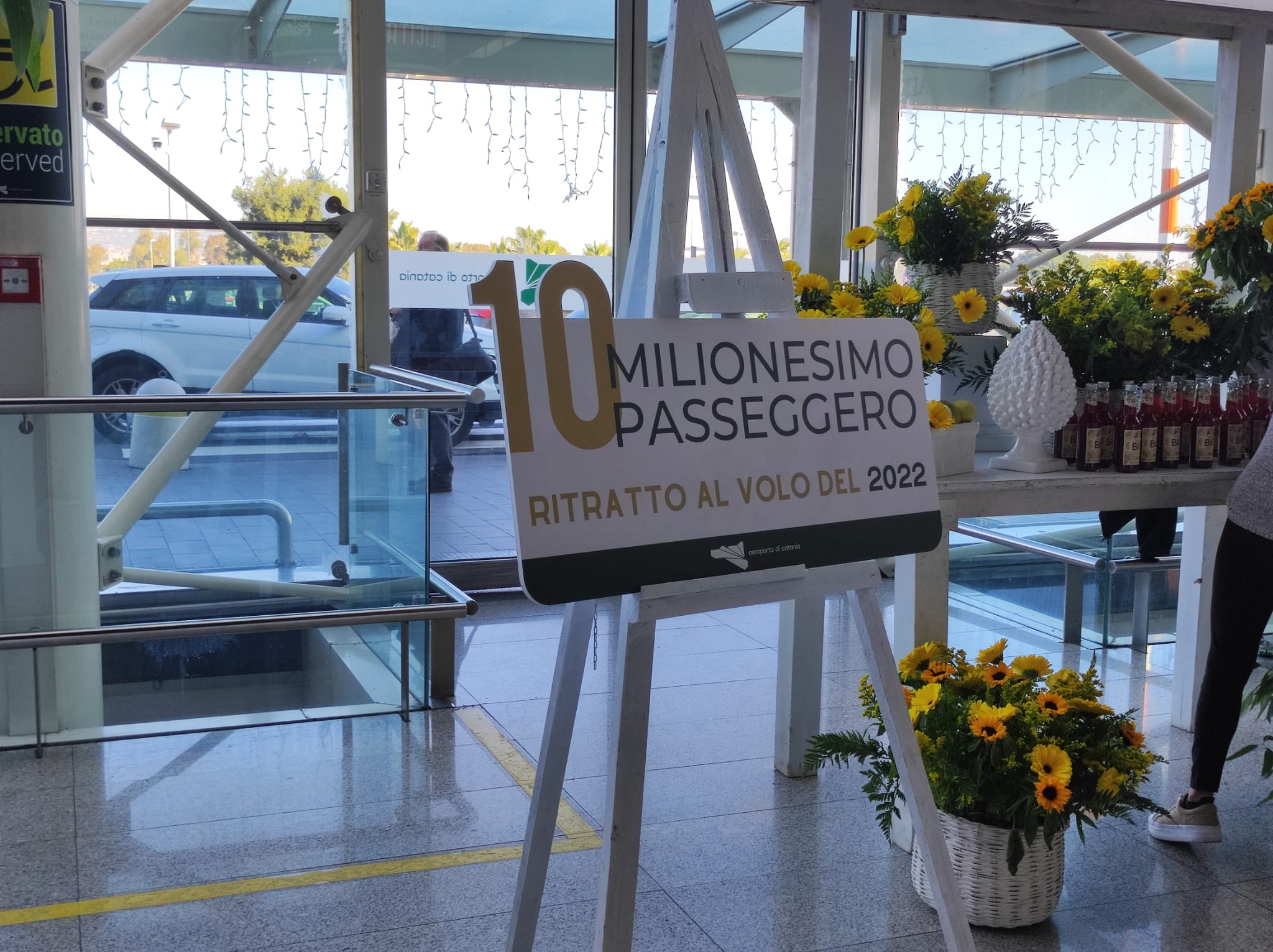 L’Aeroporto di Catania festeggia 10 milioni di passeggeri e guarda al 2023: “Verso traguardi più elevati” – VIDEO L’Aeroporto di Catania festeggia 10 milioni di passeggeri e guarda al 2023: “Verso traguardi più elevati” – VIDEO
