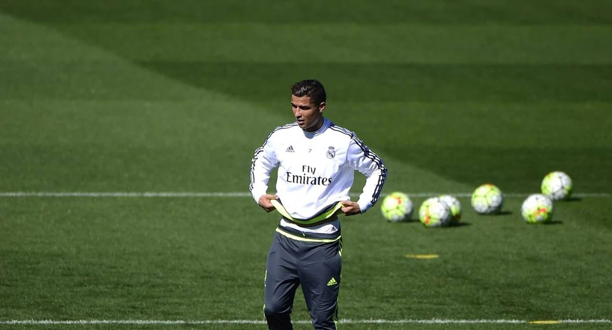 Spagna, Cristiano Ronaldo si allena a casa Real: i tifosi sognano il ritorno