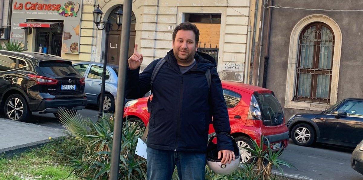 Morì scivolnado sulla cera per Sant’Agata: uno slargo per le vittime della strada Morì scivolnado sulla cera per Sant’Agata: uno slargo per le vittime della strada