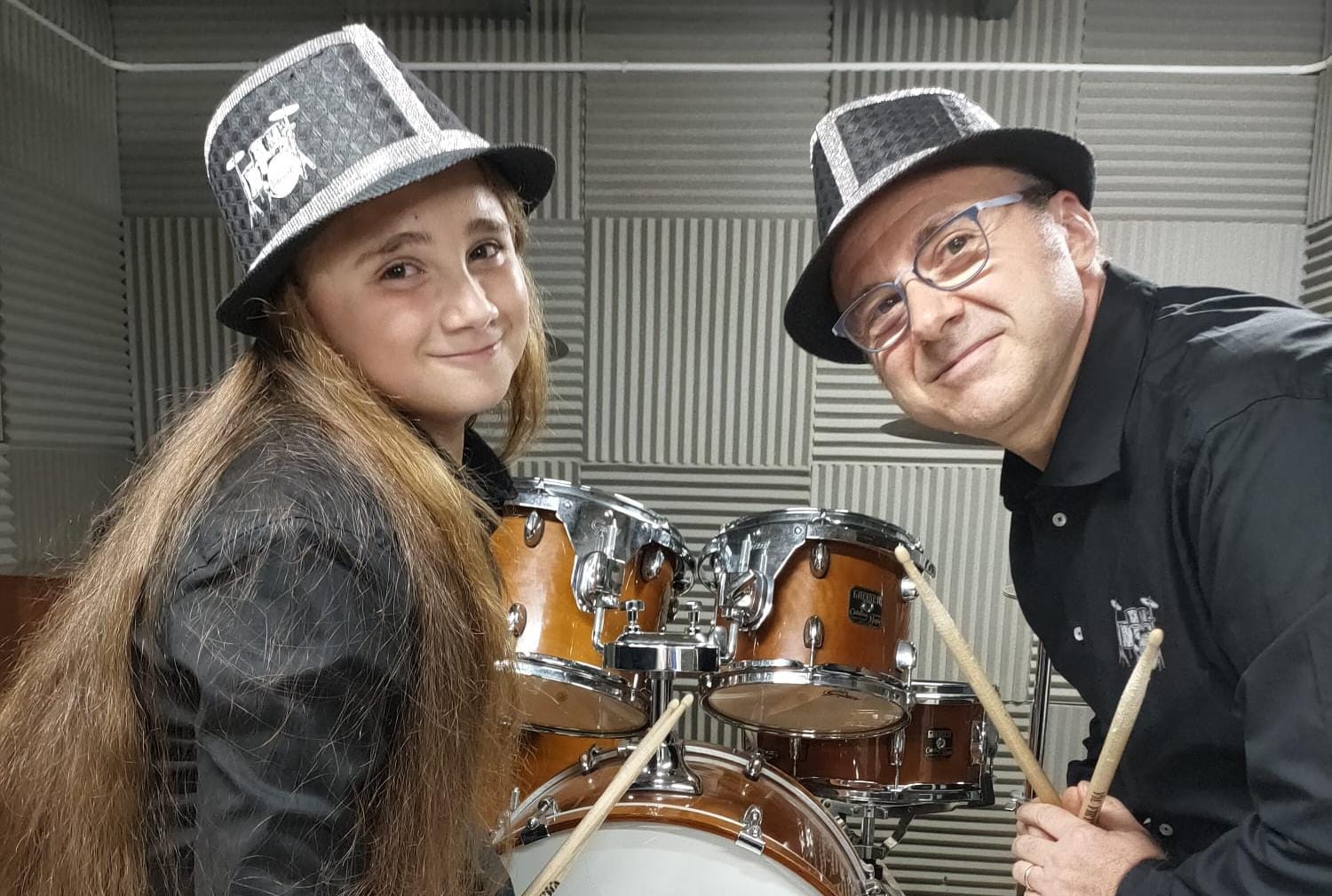 Al teatro Golden di Palermo batteristi in concerto per aiutare i bambini malati di cancro