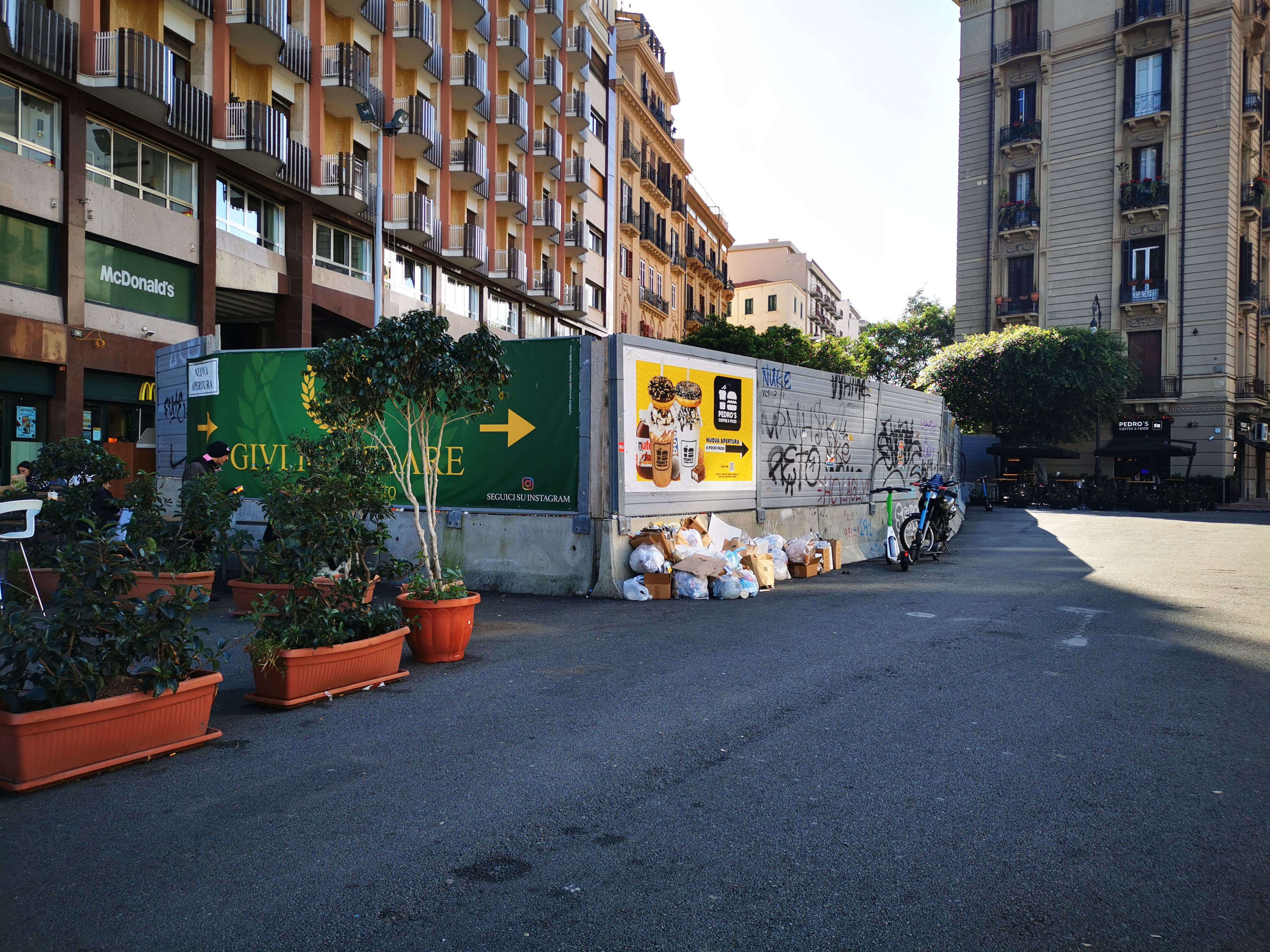 Palermo, le foto dello scavo a Piazza Politeama per l’anello ferroviario Palermo, le foto dello scavo a Piazza Politeama per l’anello ferroviario