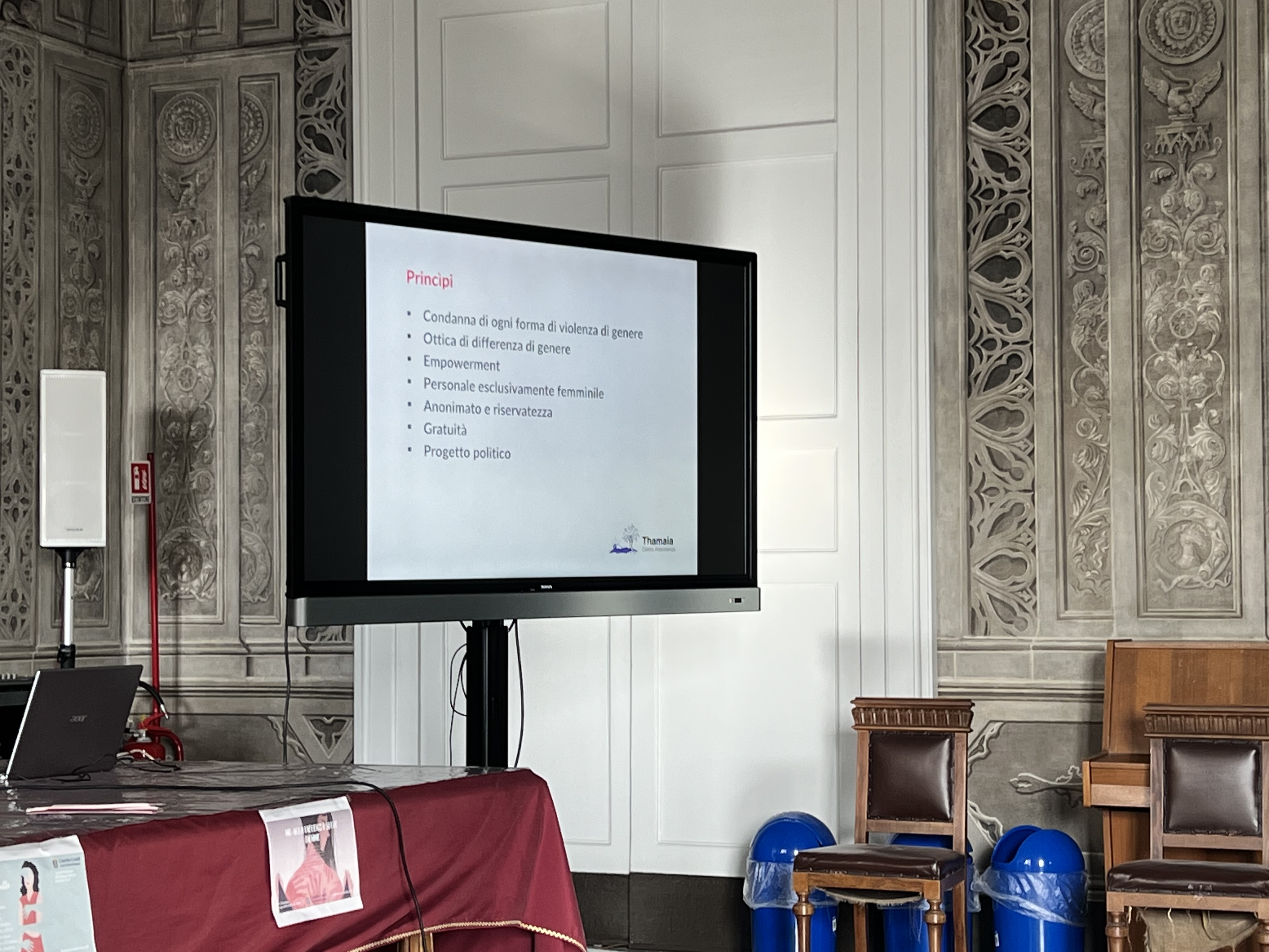 Violenza, in Italia vittima una donna su 3: l’evento “La voce delle donne” al Convitto Cutelli