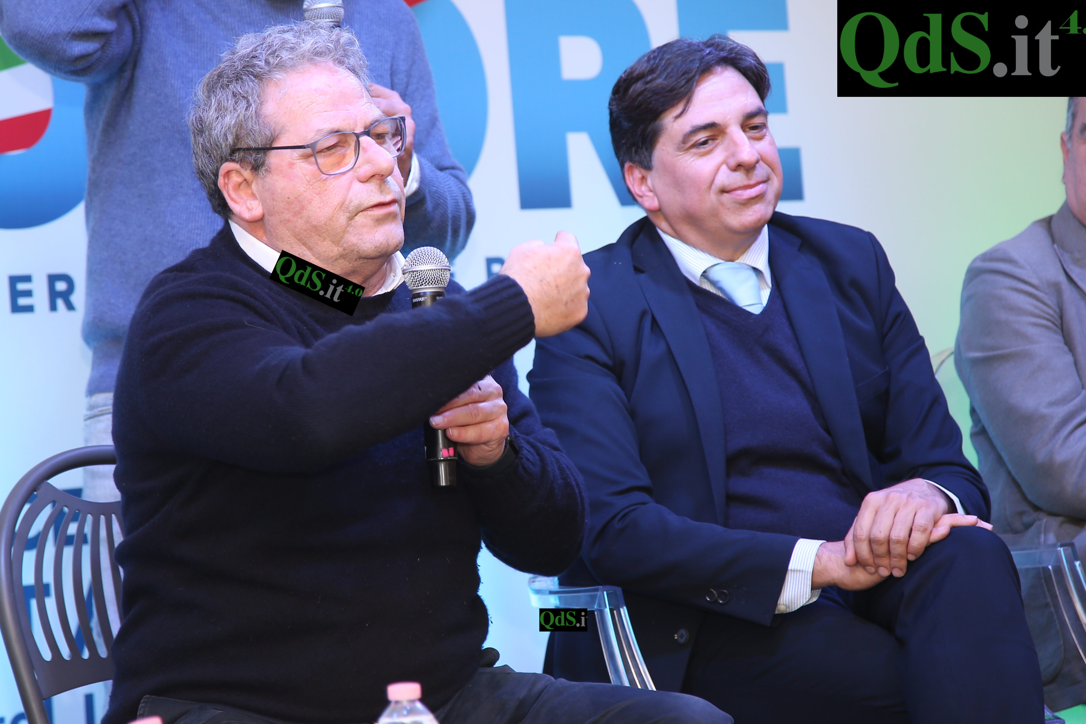 Scontro tra Miccichè e Falcone alla Festa Tricolore: “Imbroglione”, “No, sono 5 anni che rompi” – VIDEO