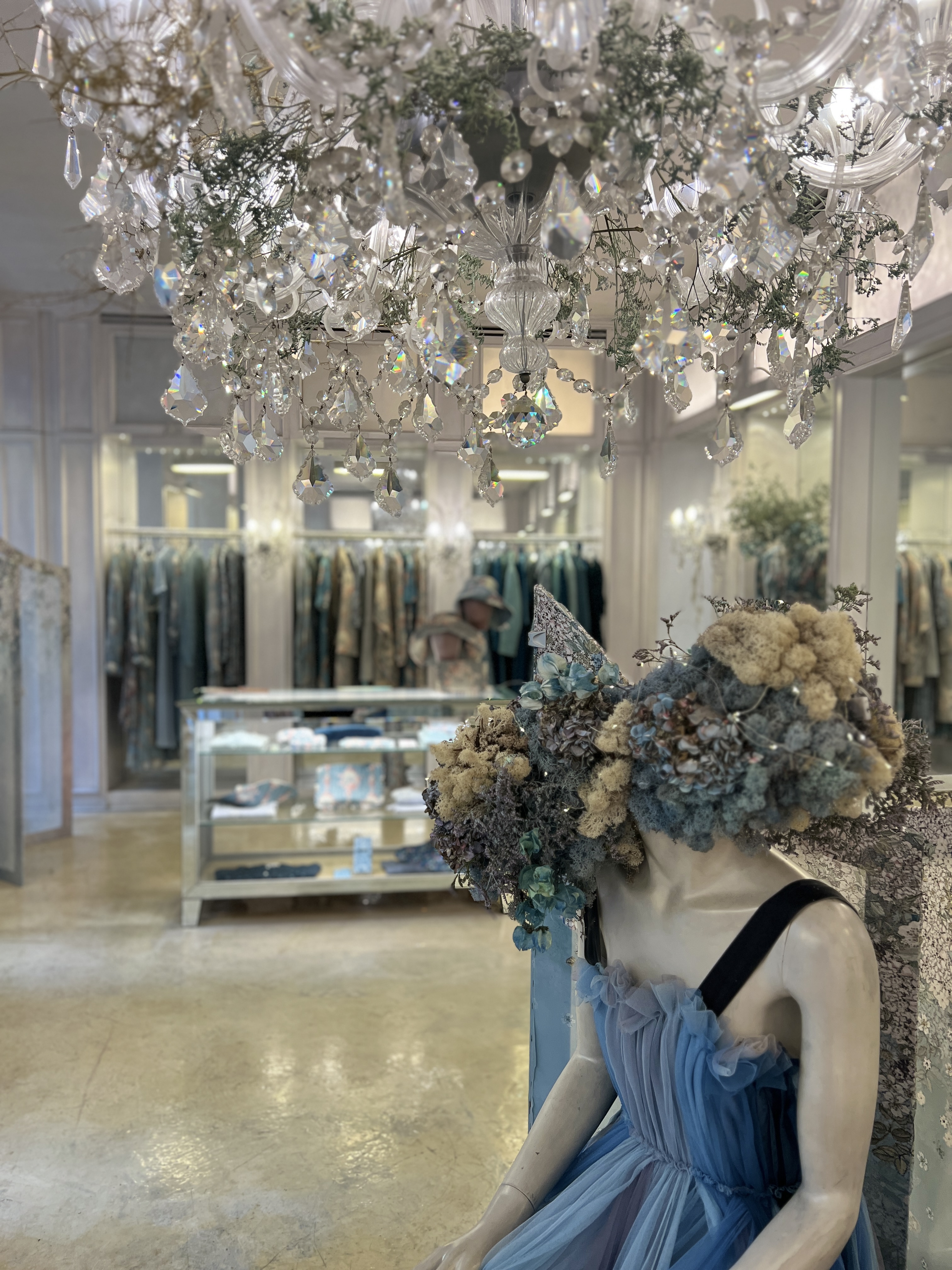 Luisa Beccaria, stile ed eleganza tra abiti e tavola