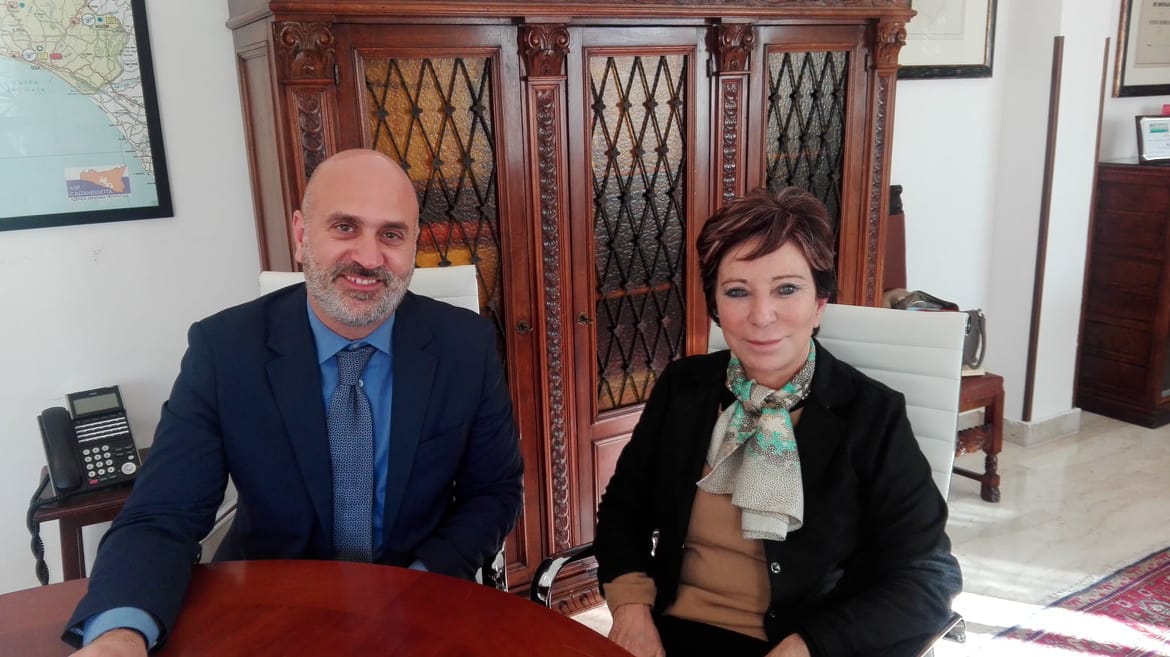 “Natale insieme sotto l’albero”, a Caltanissetta il progetto per un percorso terapeutico per l’autismo