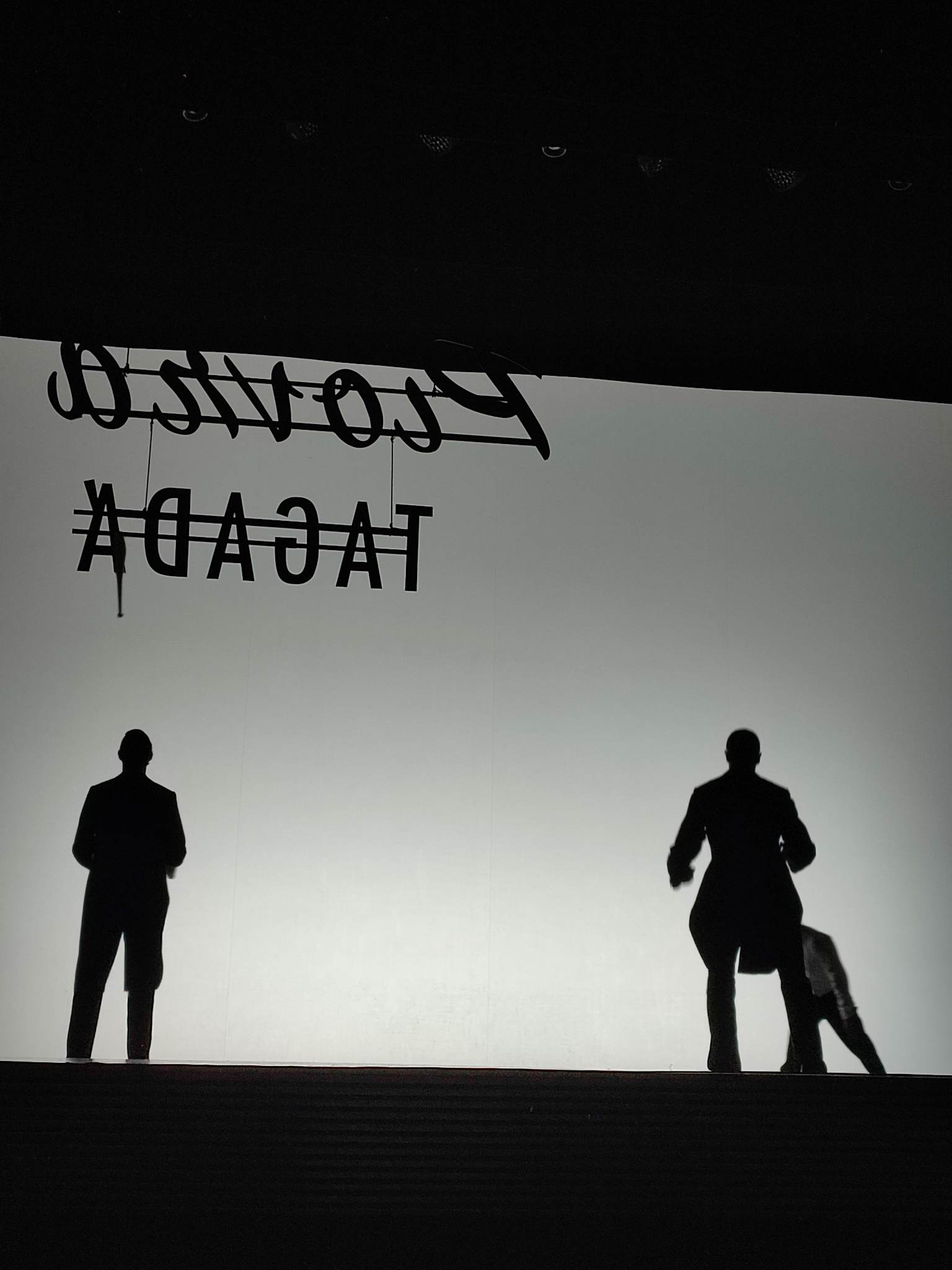 Virginia Raffaele, grande performer con Samusà: al Biondo fino al 22 dicembre