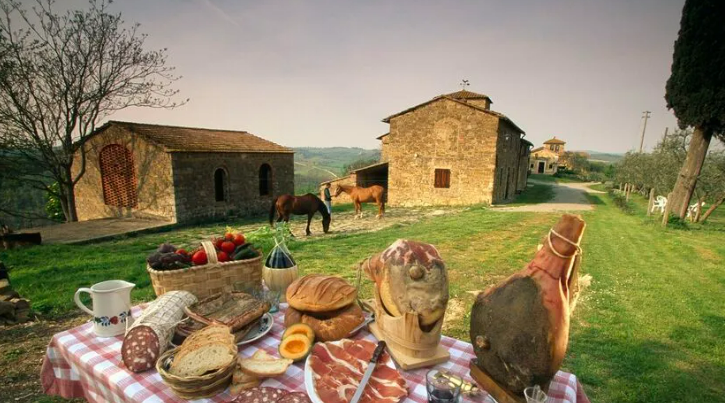 Capodanno, buona tavola e tranquillità: in 300mila scelgono agriturismo