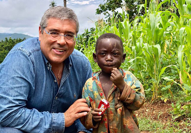 Cuffaro torna in Burundi: “Costruiamo Centro per mamme bambine”