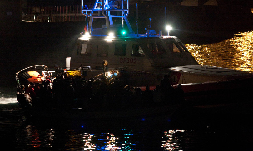 Diportista trovato morto sugli scogli, era disperso da ore