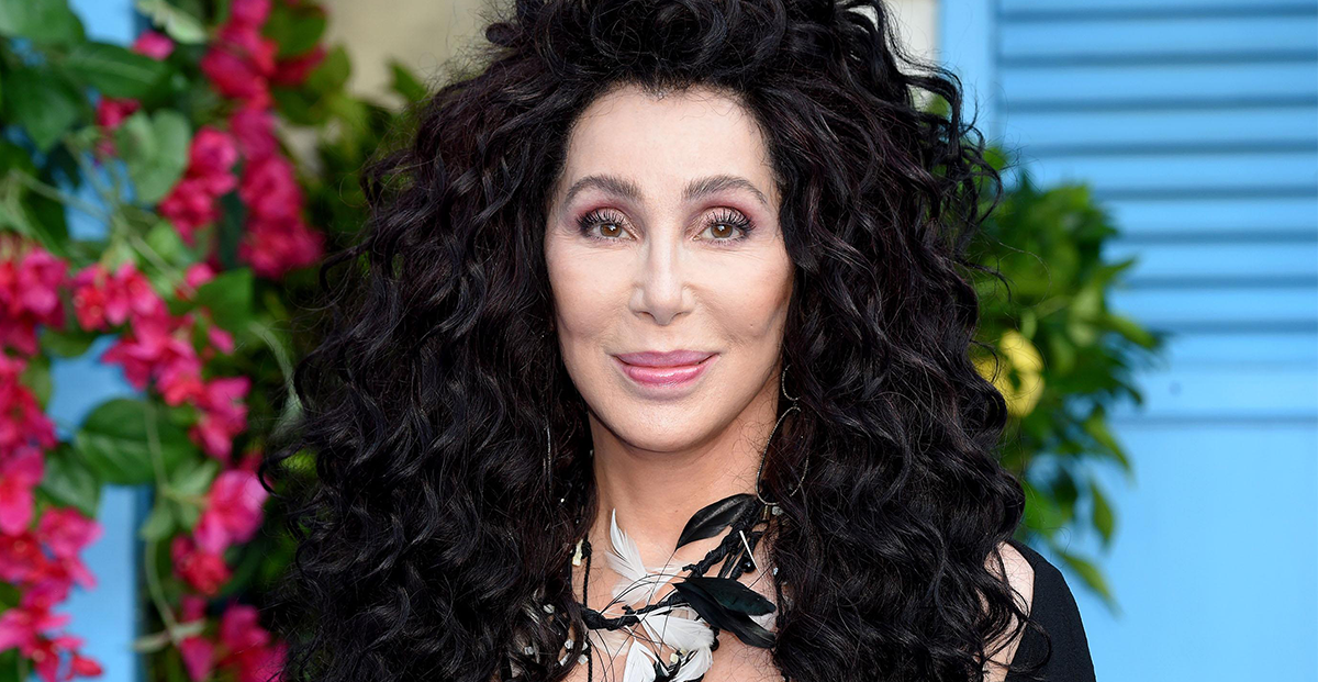 Musica, Cher annuncia su Twitter: “Mamma se ne è andata”