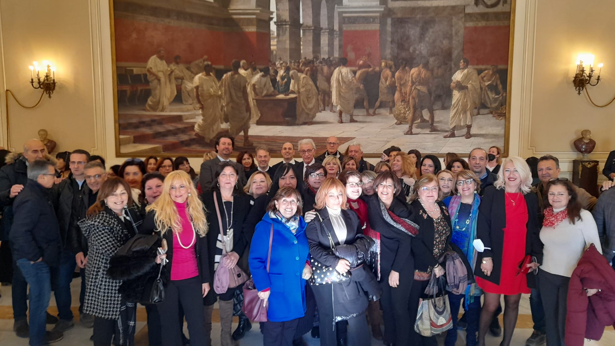 Catania, regalo di Natale per gli ex Puc: orario passa da 24 a 36 ore